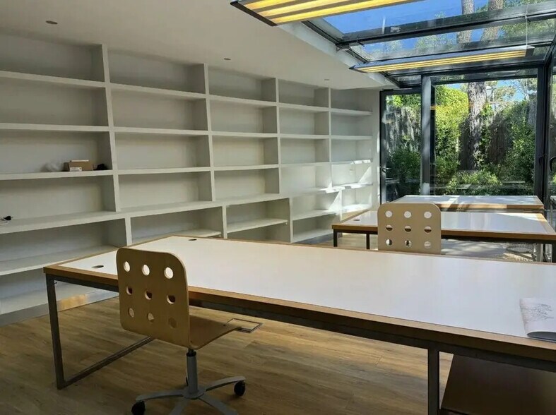 Bureau dans Paris à louer - Photo de l’immeuble – Image 3 sur 9