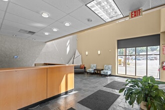 315 9th Ave, New Brighton, PA à louer Hall d’entrée– Image 2 sur 22
