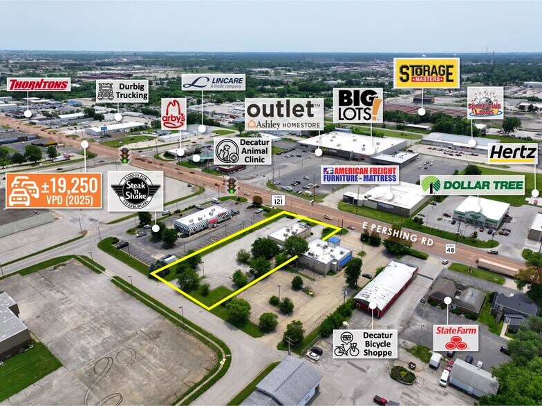 1310 E Pershing Rd, Decatur, IL à vendre - Photo de l’immeuble – Image 3 sur 7