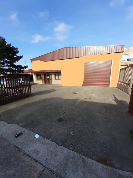 20 Rue Des Sources, Saint-Genis-Laval à vendre - Photo de l’immeuble – Image 1 sur 4
