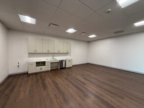 3120 Sabre Dr, Southlake, TX à louer Photo intérieure– Image 2 sur 5