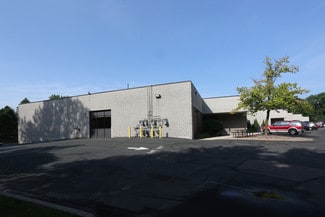 Plus de détails pour 15225-15305 Minnetonka Blvd, Minnetonka, MN - Industriel/Logistique à louer