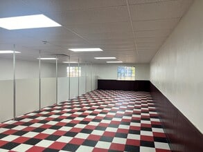 12331 Murphy Rd, Stafford, TX à louer Photo intérieure– Image 2 sur 5