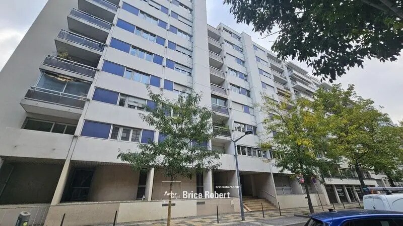 Bureau dans Lyon à louer - Photo de l’immeuble – Image 3 sur 5