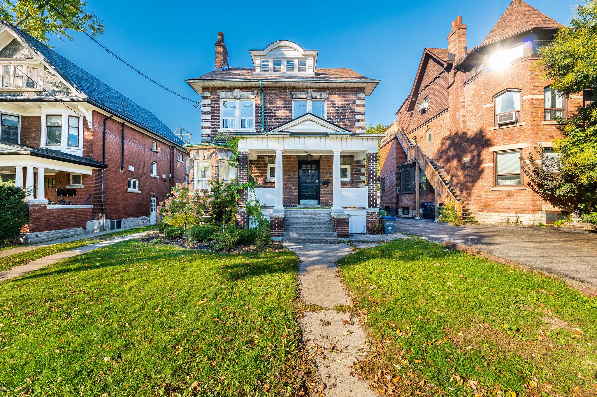 274 Roncesvalles Av, Toronto, ON à vendre Photo principale– Image 1 sur 14