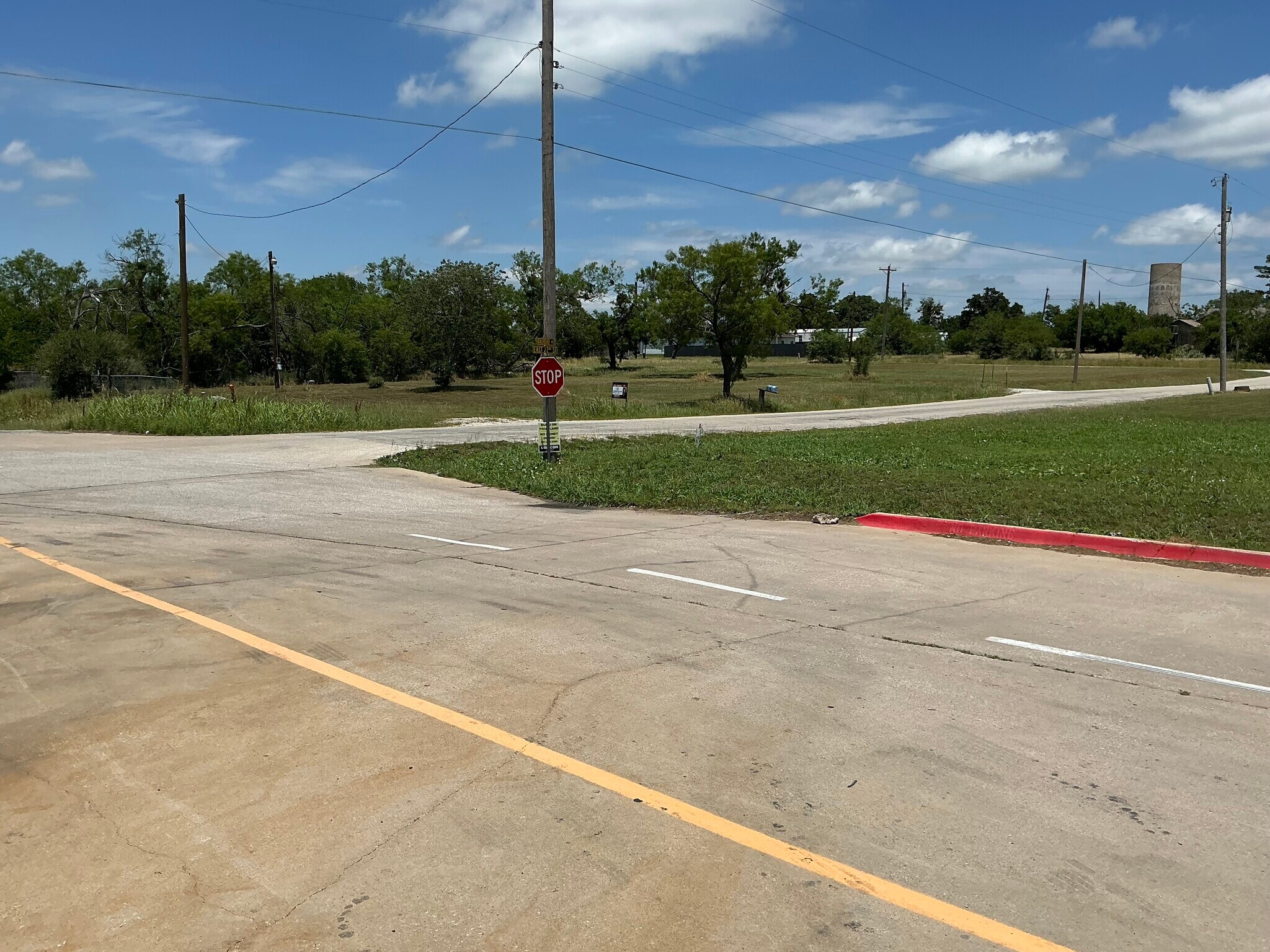 201 E 22nd St, Cisco, TX à vendre Autre– Image 1 sur 8