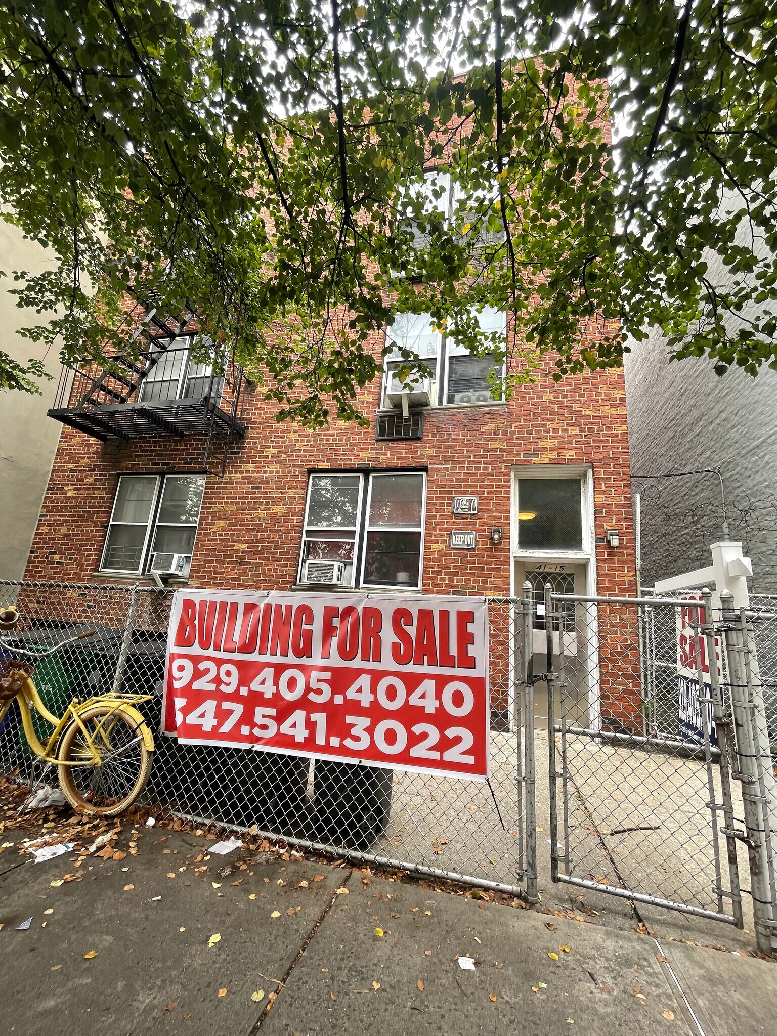 4115 49th St, Sunnyside, NY à vendre Photo de l’immeuble– Image 1 sur 7