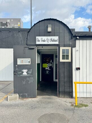 Plus de détails pour 3001 S Saginaw Rd, Midland, MI - Local commercial à vendre