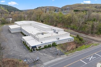 Plus de détails pour 760 Frost Bridge Rd, Watertown, CT - Industriel/Logistique à vendre