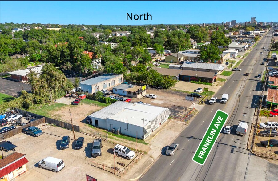 2125 Franklin Ave, Waco, TX à louer - Photo principale – Image 1 sur 7