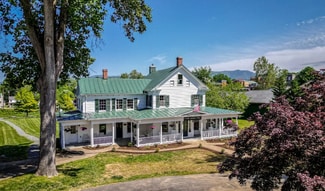 Plus de détails pour 120 N Hawksbill St, Luray, VA - Hôtellerie à vendre