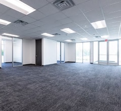 16801 FM 2354 Rd, Baytown, TX à vendre Photo intérieure– Image 2 sur 7