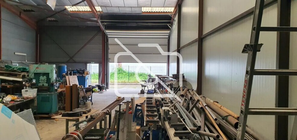 Industriel/Logistique dans Moissy-Cramayel à vendre - Photo de l’immeuble – Image 2 sur 5