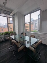 401 W Superior St, Chicago, IL à louer Photo intérieure– Image 2 sur 2