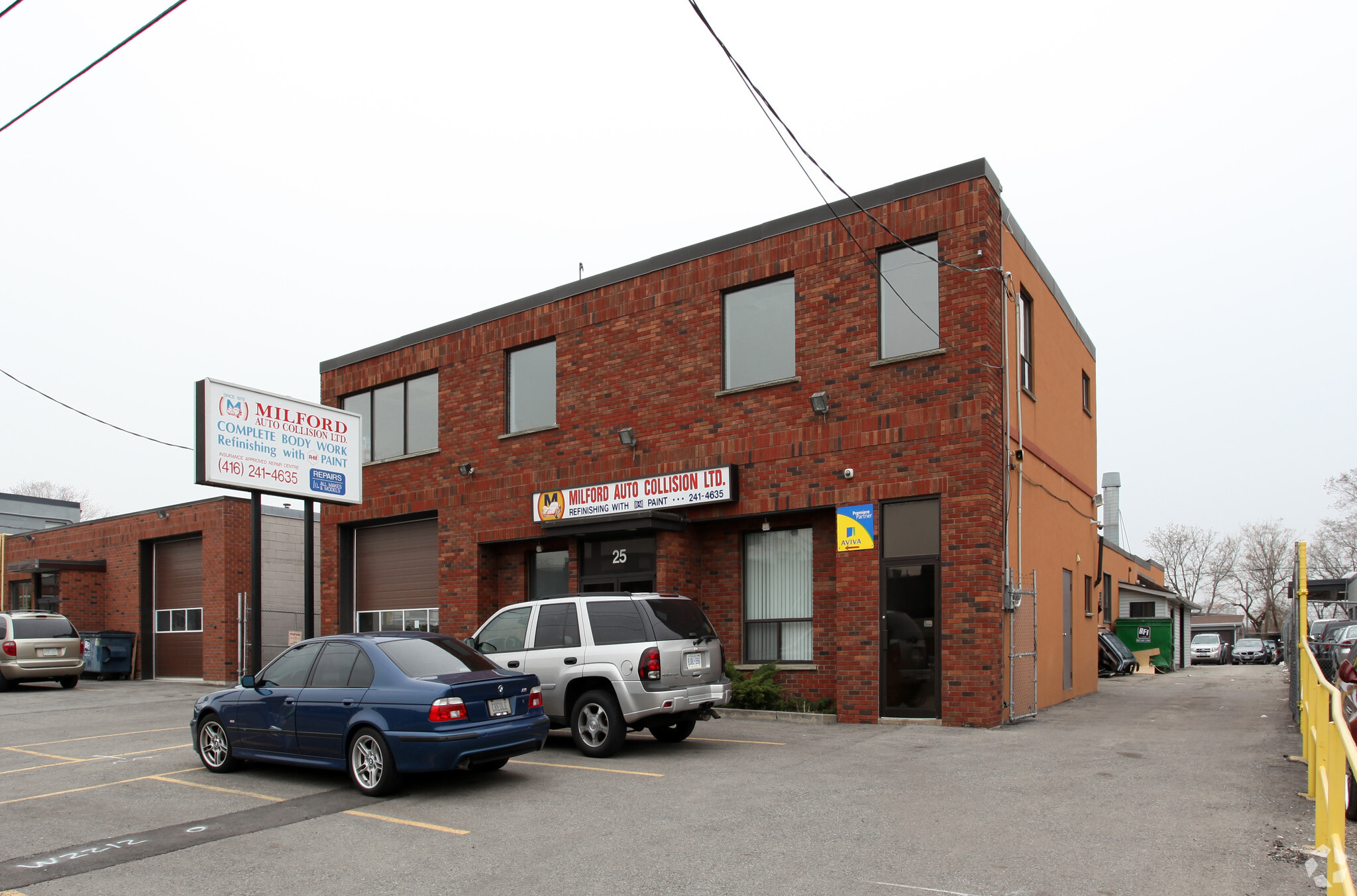25 and 29 Milford Ave portefeuille de 2 biens à vendre sur LoopNet.fr Photo principale– Image 1 sur 3