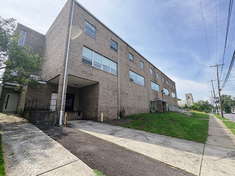 1800 N Washington Ave, Scranton, PA à louer - Photo de l’immeuble – Image 3 sur 6