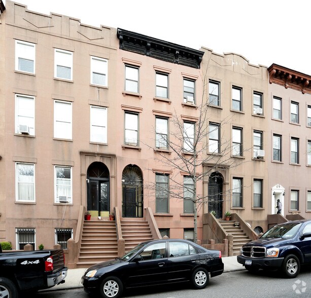602 Henry St, Brooklyn, NY à vendre - Photo de l’immeuble – Image 2 sur 26