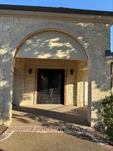 5601-5605 Virginia Pky, McKinney, TX à vendre Photo intérieure– Image 1 sur 2