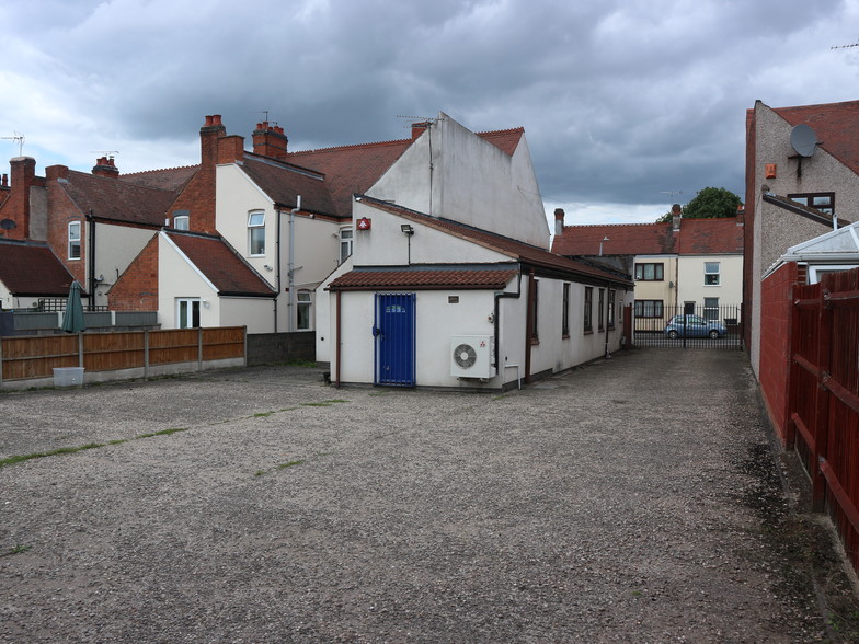 76-78 Whittleford Rd, Nuneaton à louer - Photo de l’immeuble – Image 2 sur 2
