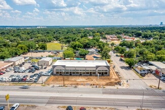 Plus de détails pour 3300 NE 28th St, Fort Worth, TX - Local commercial à louer