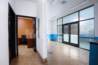 5351 S Decatur Blvd, Las Vegas, NV à louer Photo intérieure– Image 2 sur 4