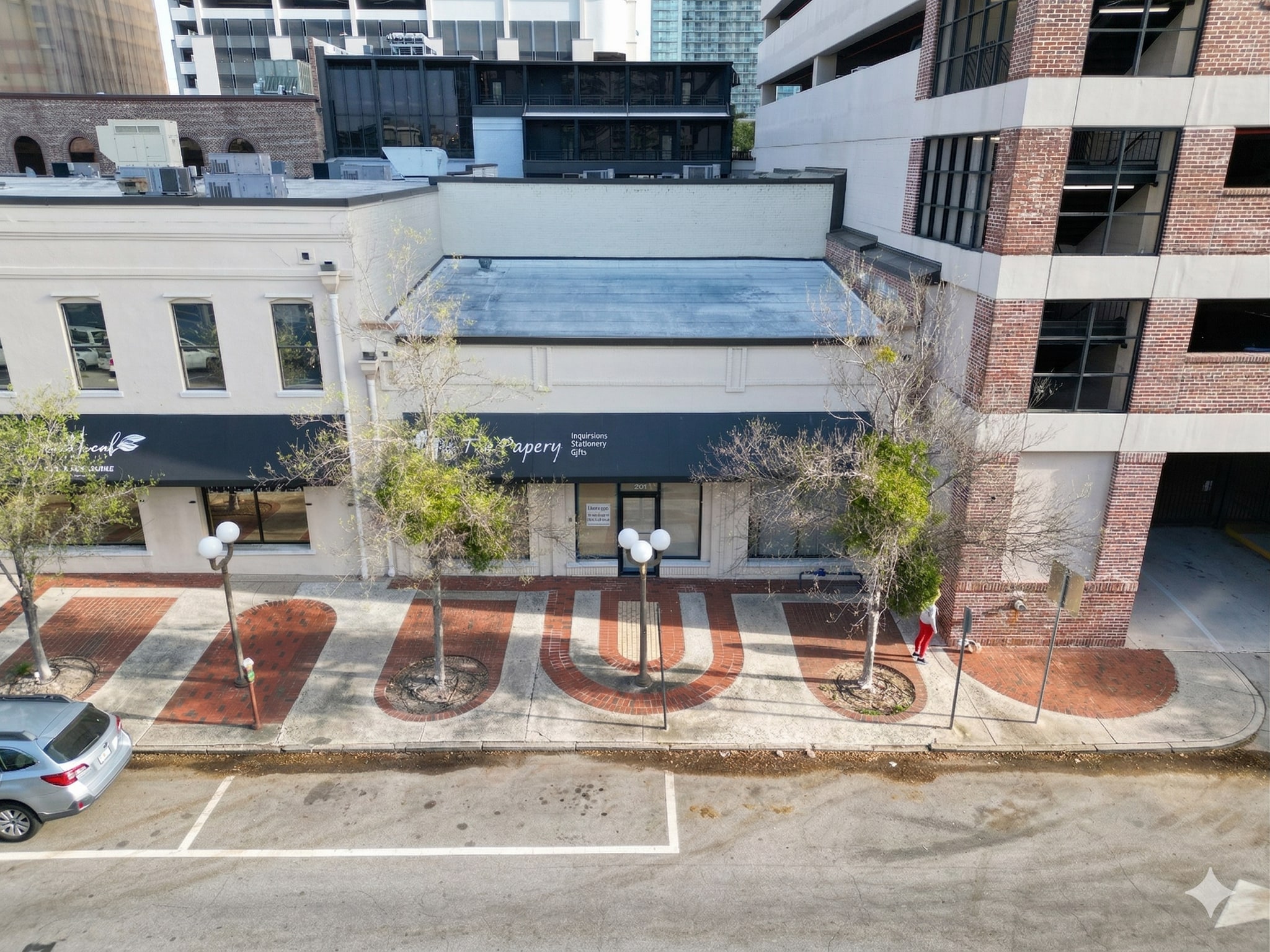 235 2nd Ave S, Saint Petersburg, FL à louer Photo intérieure– Image 1 sur 4