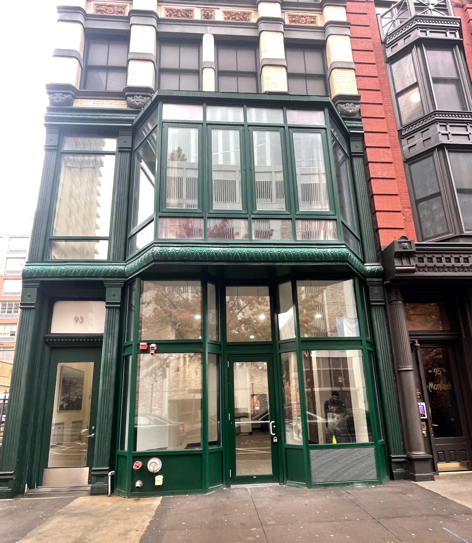 93 Montgomery St, Jersey City, NJ à louer Photo de l’immeuble– Image 1 sur 3