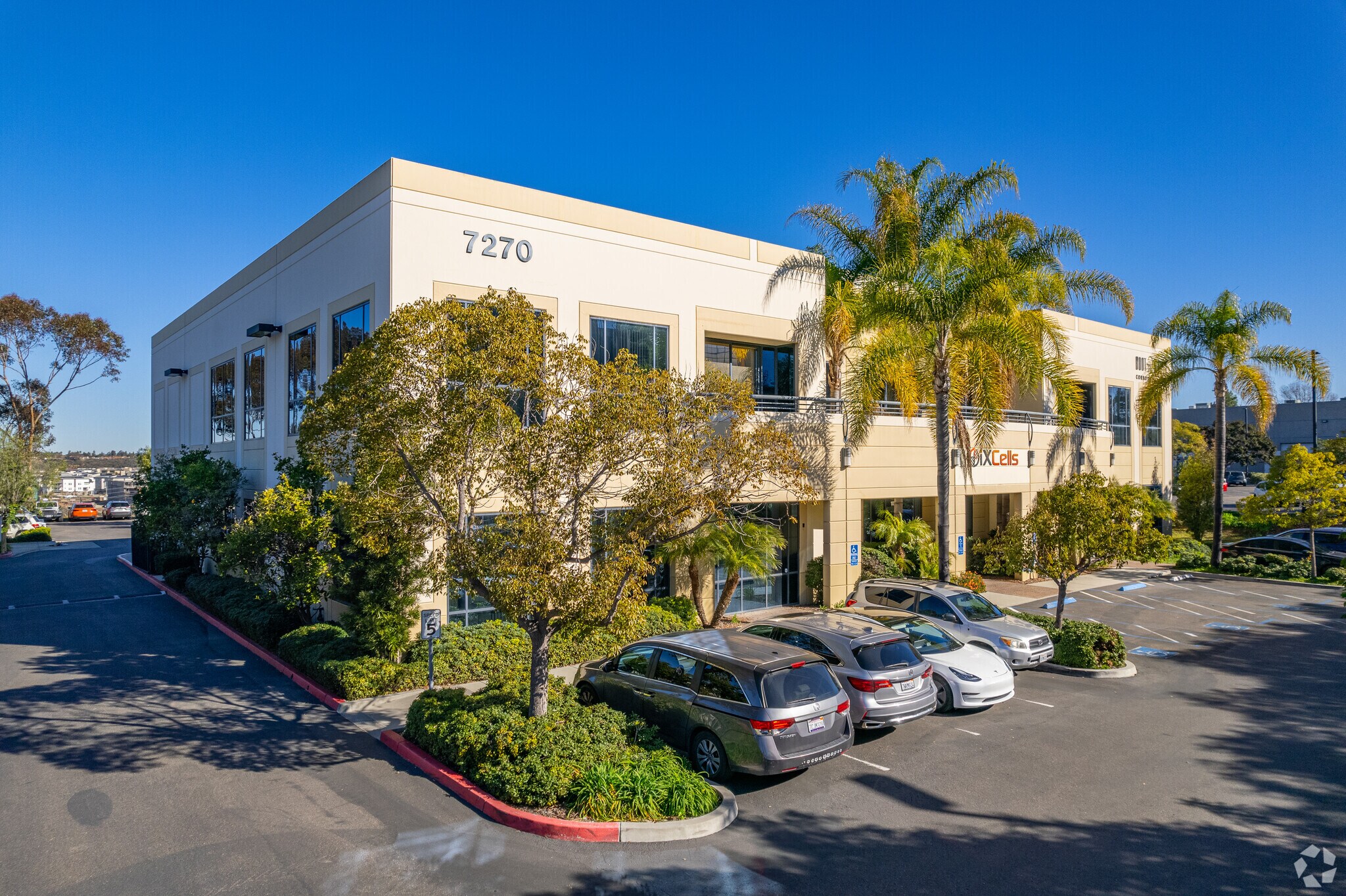 7270 Trade St, San Diego, CA à louer Photo de l’immeuble– Image 1 sur 10