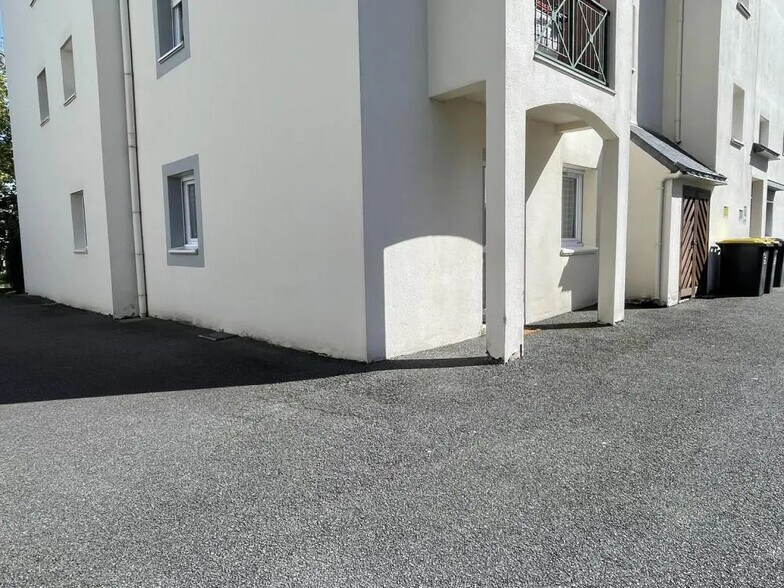 Local d'activités dans Vannes à vendre - Photo de l’immeuble – Image 1 sur 4