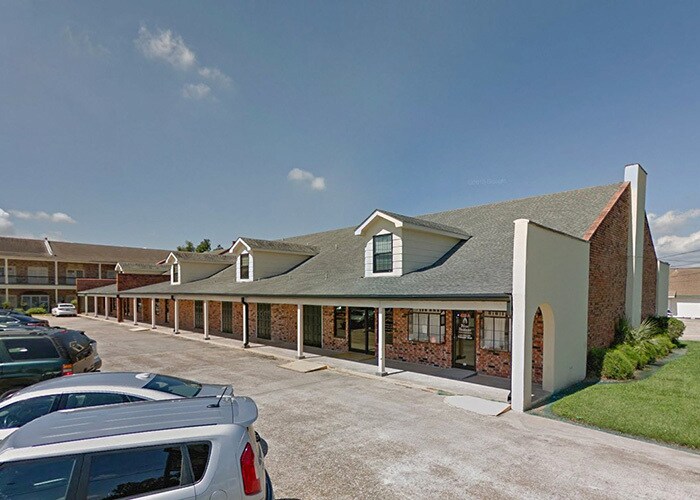 429 W Airline Hwy, La Place, LA à louer - Photo de l’immeuble – Image 1 sur 2