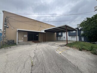 Plus de détails pour 2502 Harry Wurzbach Rd, San Antonio, TX - Local d'activités à louer
