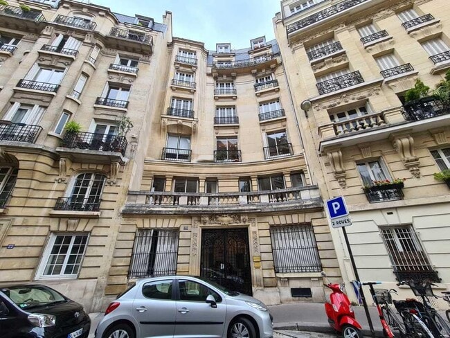 Plus de détails pour 20 Rue Eugène Manuel, Paris - Bureau à louer