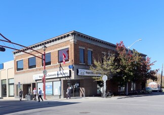 Plus de détails pour 4481 Queen St, Niagara Falls, ON - Local commercial à vendre