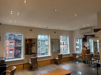 Plus de détails pour 132 Newbury St, Boston, MA - Local commercial à louer