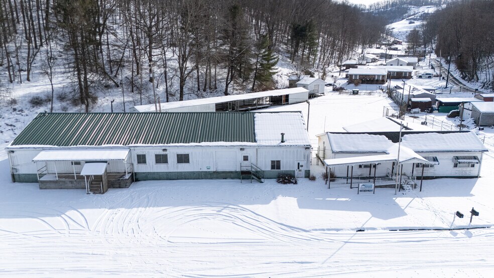 123 Turkey Run Rd, Salem, WV à vendre - Photo de l’immeuble – Image 1 sur 38