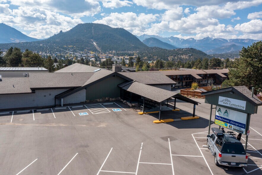 1230 Big Thompson Ave, Estes Park, CO à vendre - Photo de l’immeuble – Image 3 sur 19