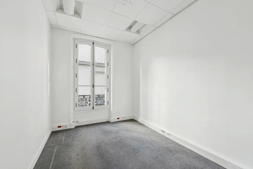49 Rue Galilée, Paris à louer - Photo de l’immeuble – Image 2 sur 14