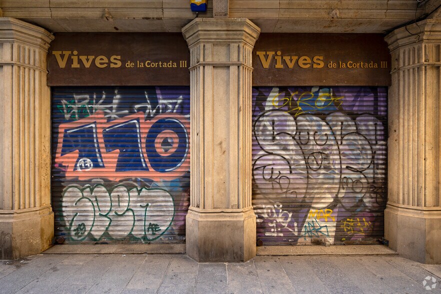 Bureau dans Barcelone, Barcelona à louer - Photo de l’immeuble – Image 2 sur 3