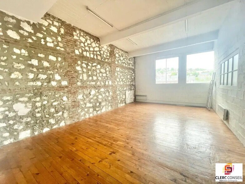 Bureau dans Rouen à louer - Photo de l’immeuble – Image 2 sur 9