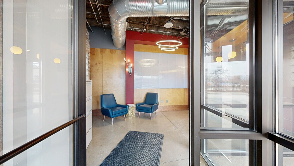 1720 Columbus Rd, Cleveland, OH à vendre - Numérisation 3D Matterport – Image 3 sur 25