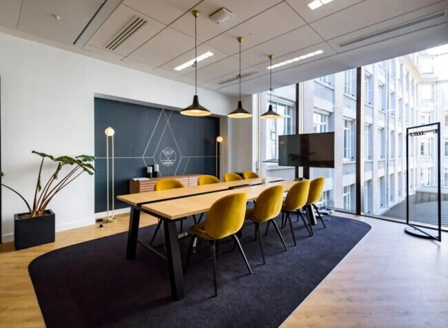 Plus de détails pour 15-21 Rue Traversière, Paris - Bureau à louer