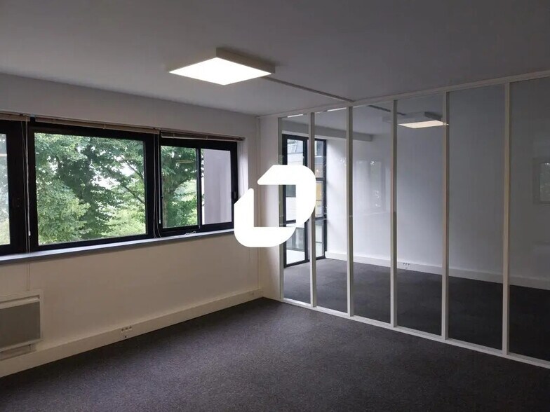 Bureau dans Orvault à louer - Photo de l’immeuble – Image 2 sur 15