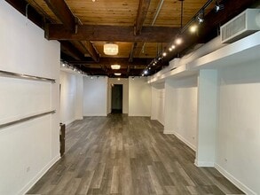 750 N Franklin St, Chicago, IL à louer Photo intérieure– Image 2 sur 3