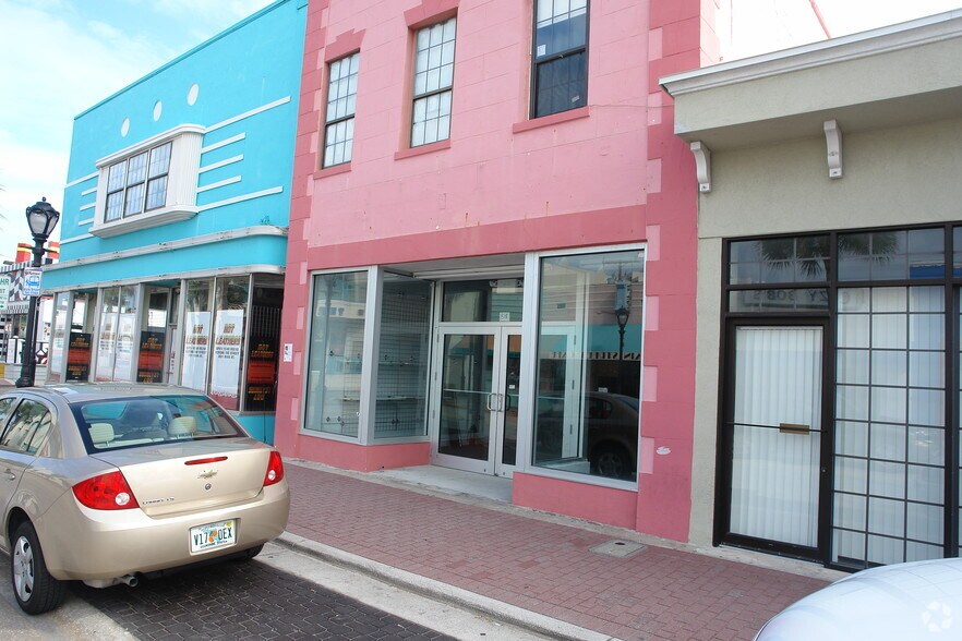 820 Main St, Daytona Beach, FL à vendre - Photo de l’immeuble – Image 2 sur 4