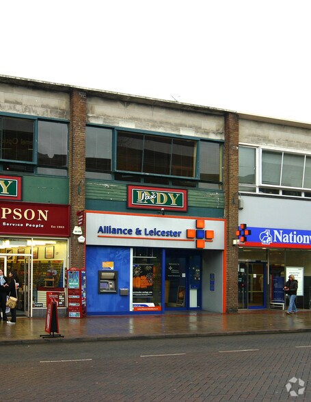 166-168 Marlowes, Hemel Hempstead à louer - Photo de l’immeuble – Image 2 sur 9