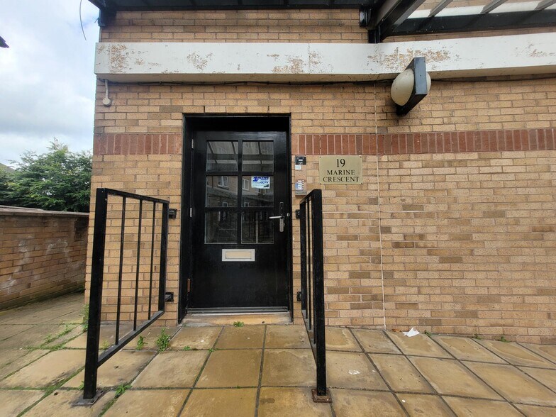 9-21 Marine Cres, Glasgow à louer - Photo de l’immeuble – Image 2 sur 3