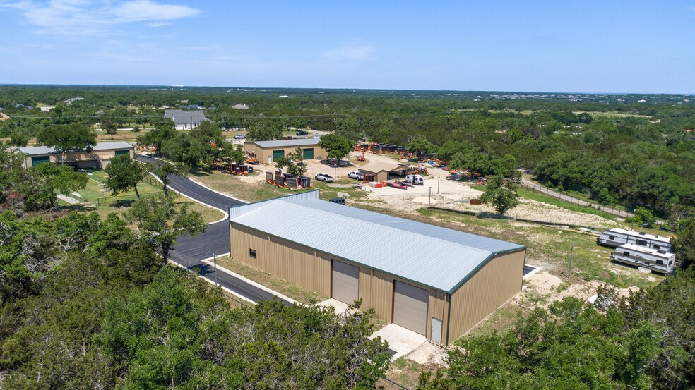 Live Oak Business Park portefeuille de 3 biens à vendre sur LoopNet.fr - Photo de l’immeuble – Image 3 sur 35