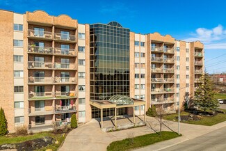 Plus de détails pour 325 Boul Jean-Baptiste-Rolland E, St-Jérôme, QC - Bureau/Local commercial à louer