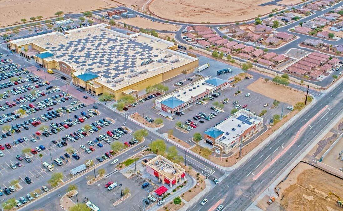 E 32nd St, Yuma, AZ à louer Photo de l’immeuble– Image 1 sur 2