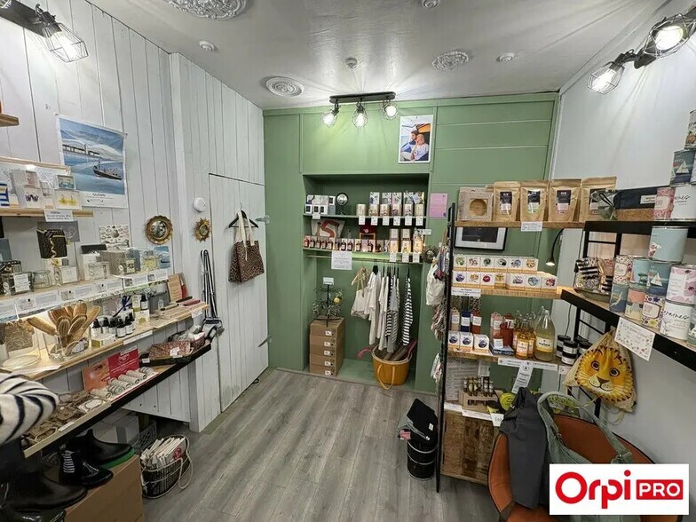 Local commercial dans Saint-Brieuc à vendre - Photo intérieure – Image 2 sur 3